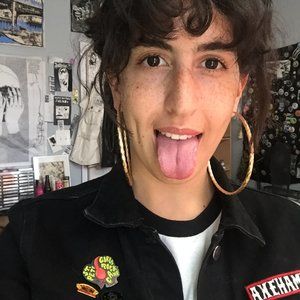 💃♠️Meet your Posher!♠️💃